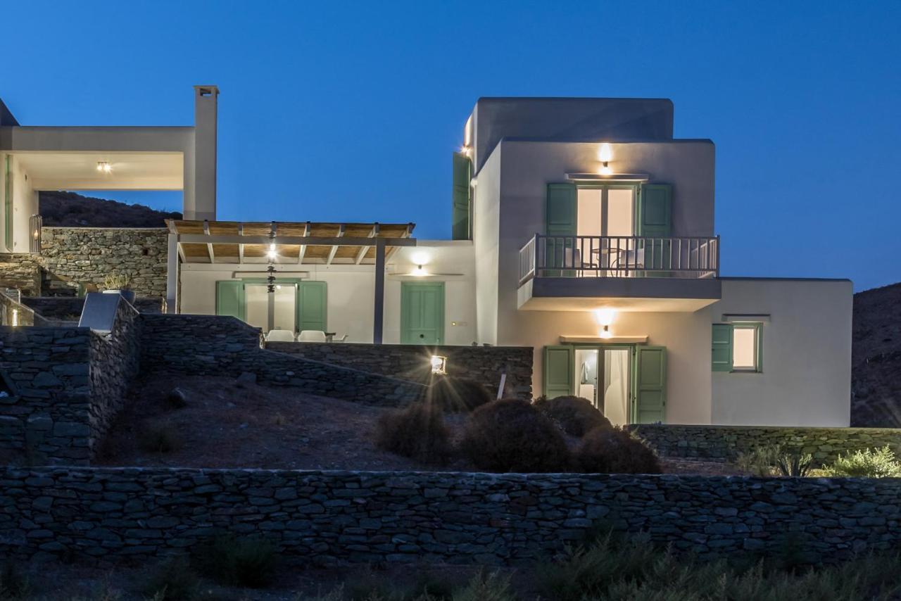 Eneos Kythnos Beach Villas-Executive And Premium Villas ภายนอก รูปภาพ