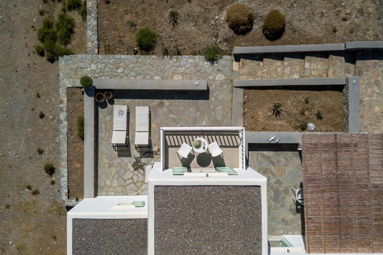 Eneos Kythnos Beach Villas-Executive And Premium Villas ภายนอก รูปภาพ