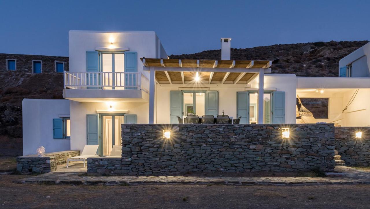 Eneos Kythnos Beach Villas-Executive And Premium Villas ภายนอก รูปภาพ