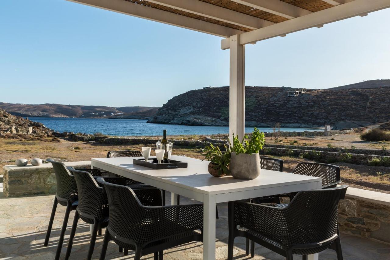 Eneos Kythnos Beach Villas-Executive And Premium Villas ภายนอก รูปภาพ